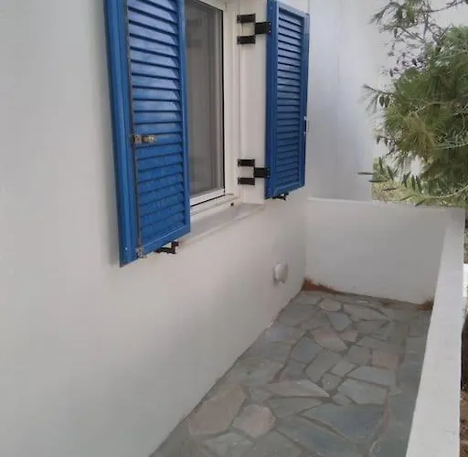 Franziska - 2 Naousa (Paros)