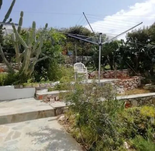 Franziska - 2 * Naousa (Paros)